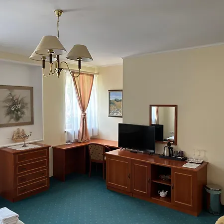 77 - Garni 3* 皮兹诺克