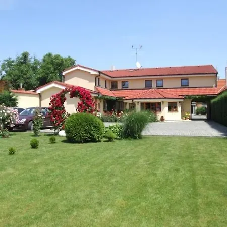 77 - Garni 3*